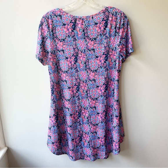 Simply Southern pineapple print crossover neck tunic shirt with pockets - Picture 8 of 8